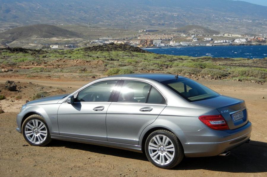  Mercedes-Benz C350 Sedan 2012 года  (фото 21 из 43)